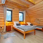 Feriehus Luisowka - Majestatyczny Z Jacuzzi