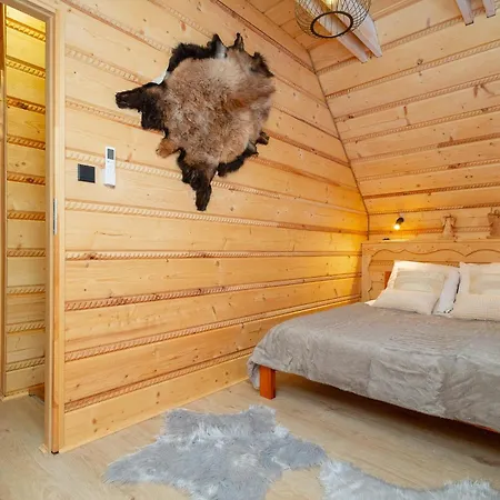 Feriehus Luisowka - Majestatyczny Z Jacuzzi